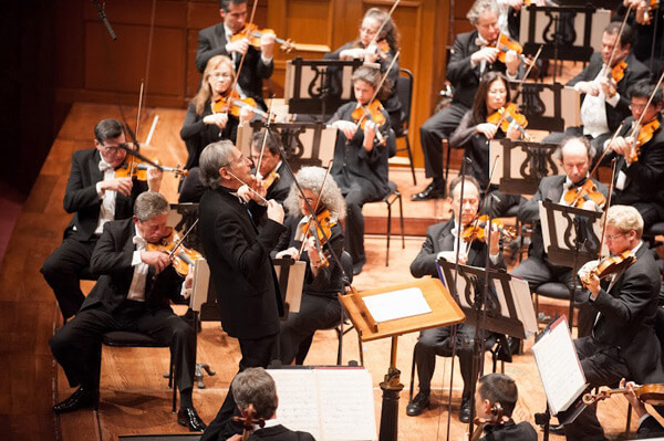 Michael Tilson Thomas conducts the SFS in the Opening Concert of the American Mavericks Festival.
