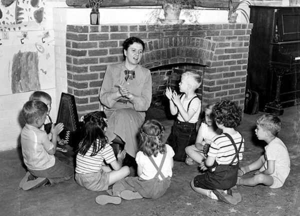 Ruth Crawford Seeger teaching children in 1950 (Peggy Seeger collection)