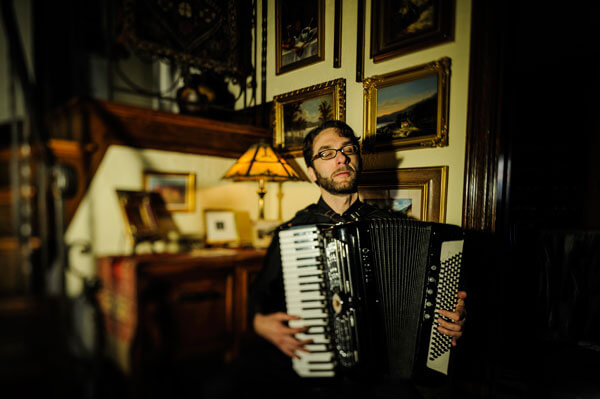 Composer, accordionist, and multi-instrumentalist Rob Reich (photo credit: robreich.com)