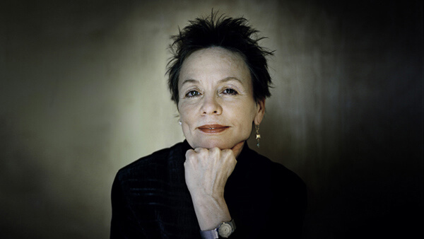 Laurie Anderson - Photo by Tim Knox