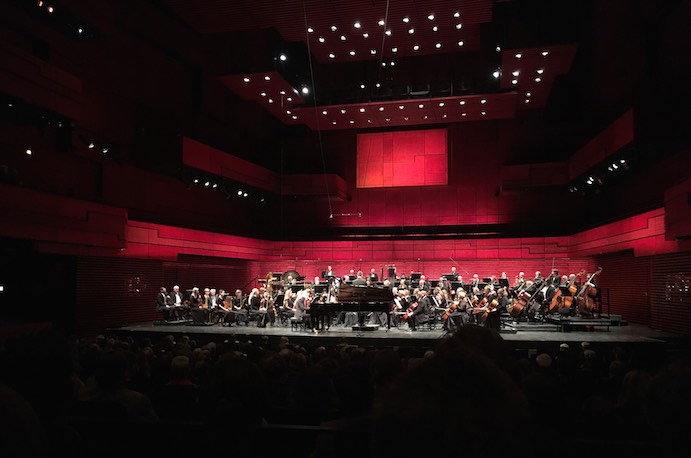Iceland Symphony – Photo by Gavin Gamboa