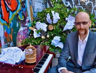 5 Questions to David Smooke (composer, toy pianist)
