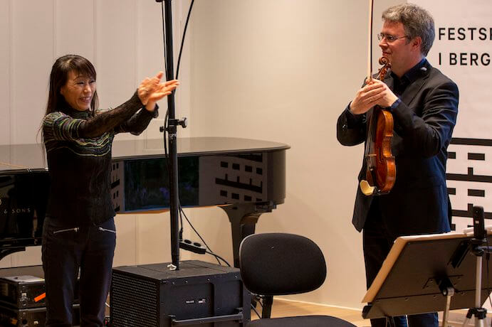 Unsuk Chin and Oslo String Quartet--Photo by Paul Johannessen