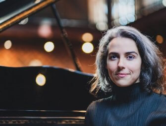 5 Questions to Clarice Assad (composer, performer)
