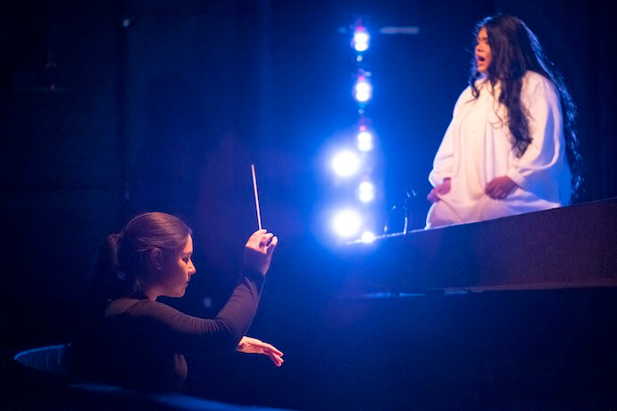Danielle Jagelski leads Temple University Opera Theater in a November 2022 performance of Nico Muhly's "Dark Sisters" – Photo by Joseph V. Labolito