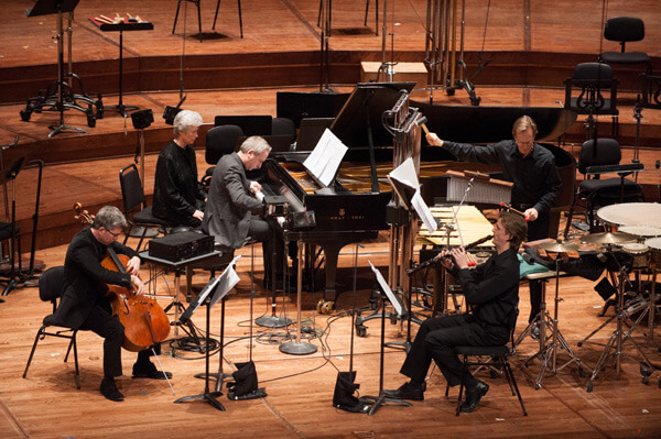 Jeremy Denk and members of the San Francisco Symphony - Photo by Kristen Loken Jeremy Denk and members of the San Francisco Symphony - Photo by Kristen Loken