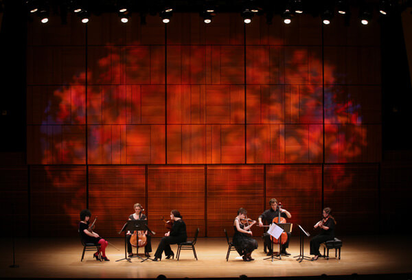 Saariaho---Photo-by-Steve-J.-Sherman