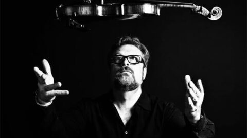 Todd Reynolds - Photo Lynn Lane