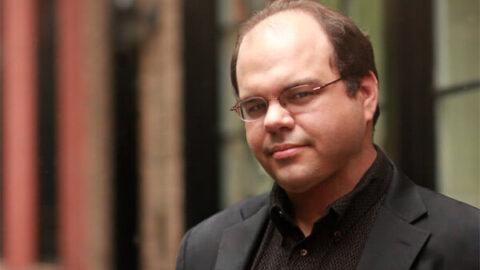 Armando Bayolo