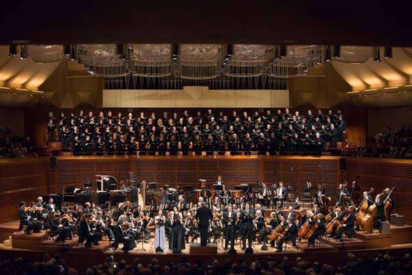 San Francisco Symphony Orchestra, soloists, and chorus perform Beethoven's Mass in C (photo credit: Kristen Loken)