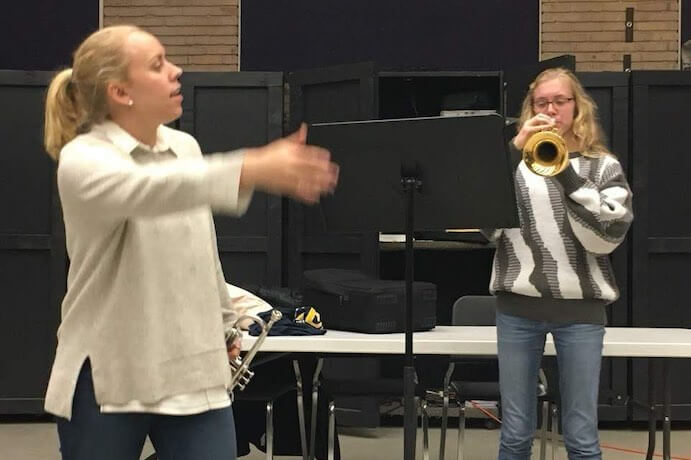 Hollyn Slykhuis with Tine Thing Helselth--Photo by Matthew Vangjel