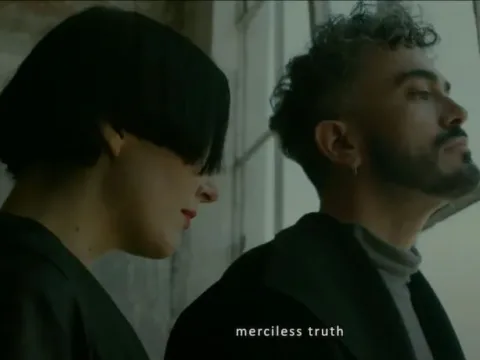 Julián de la Chica and Yana Mann's Su Voz