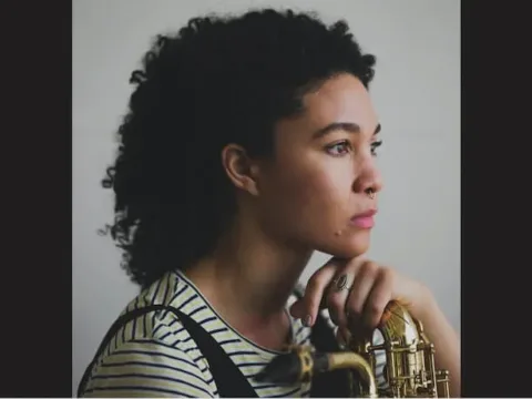 Shelley Washington--Photo by Peter Yankowsky