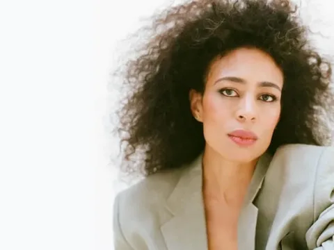Candice Hoyes -- Photo by Carolyne Lorée Teston
