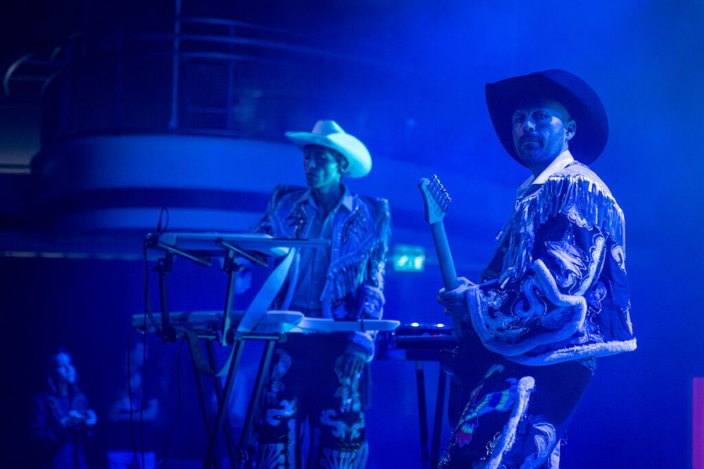 Los Thuthanaka -- Photo by Paulus van Dorsten