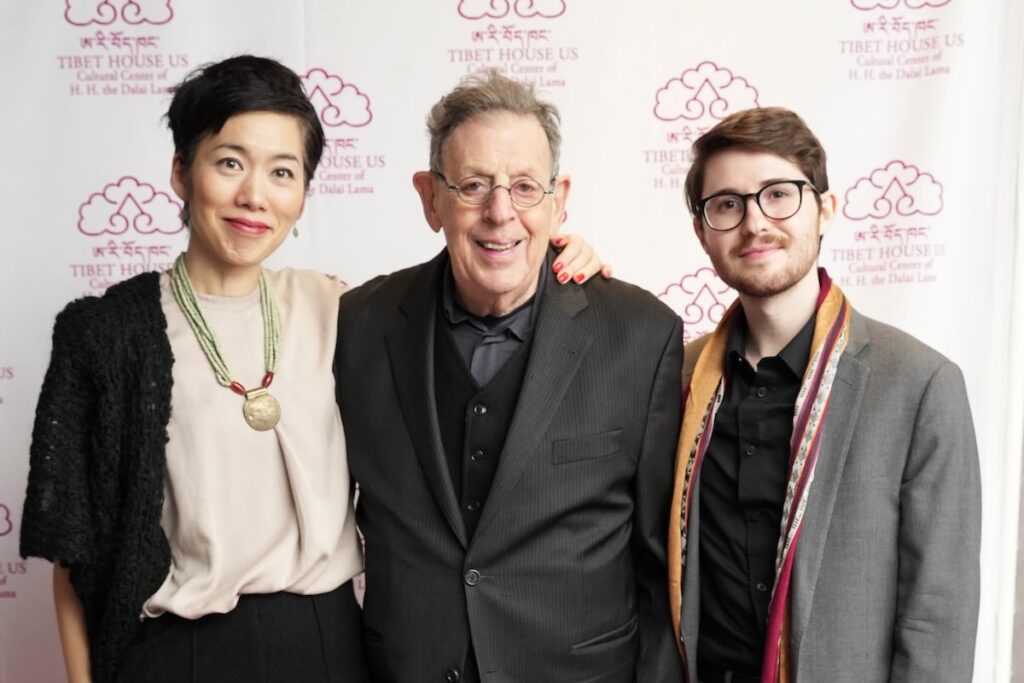 Saori Tsukada, Philip Glass, and Alex Ring Gray at Tibet House Gala -- Photo by Getty Images