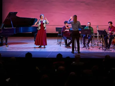 Lisa Bielawa -- Photo by Rob Davidson for Miller Theatre