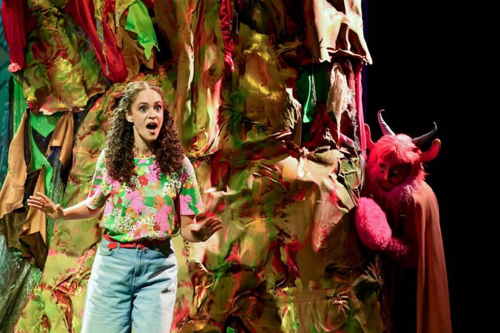 Eden Shifroni and David Fraser as Polly and Erfie in "Ogga Loggas" by Daniel Musashi, performed in the Royal College of Music and Tête-à-Tête's "Fantasy and Fairytales" Showcase -- Photo by Chris Christodou