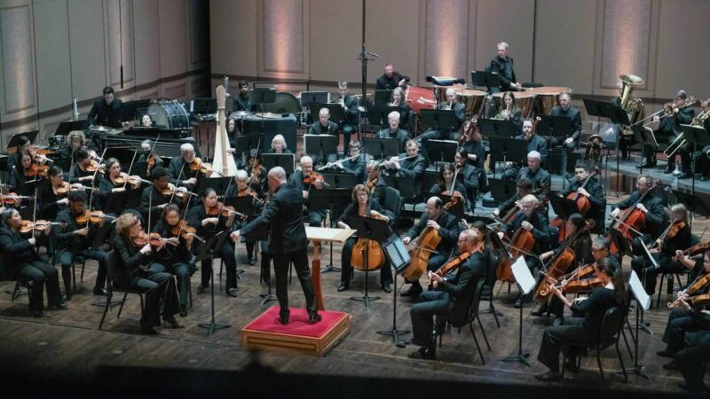 Rossen Milanov and the Columbus Symphony Orchestra -- Photo by Randall Schlieber