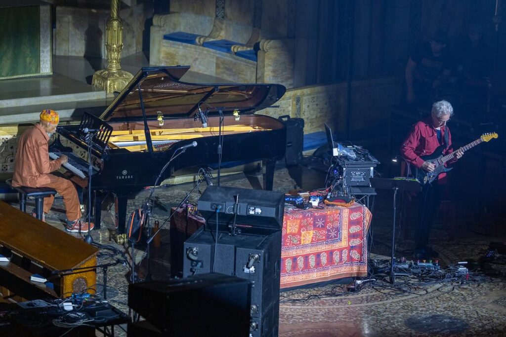 LARAAJI and Michael Brook perform at MEZAME festival -- Photo by David Iskra